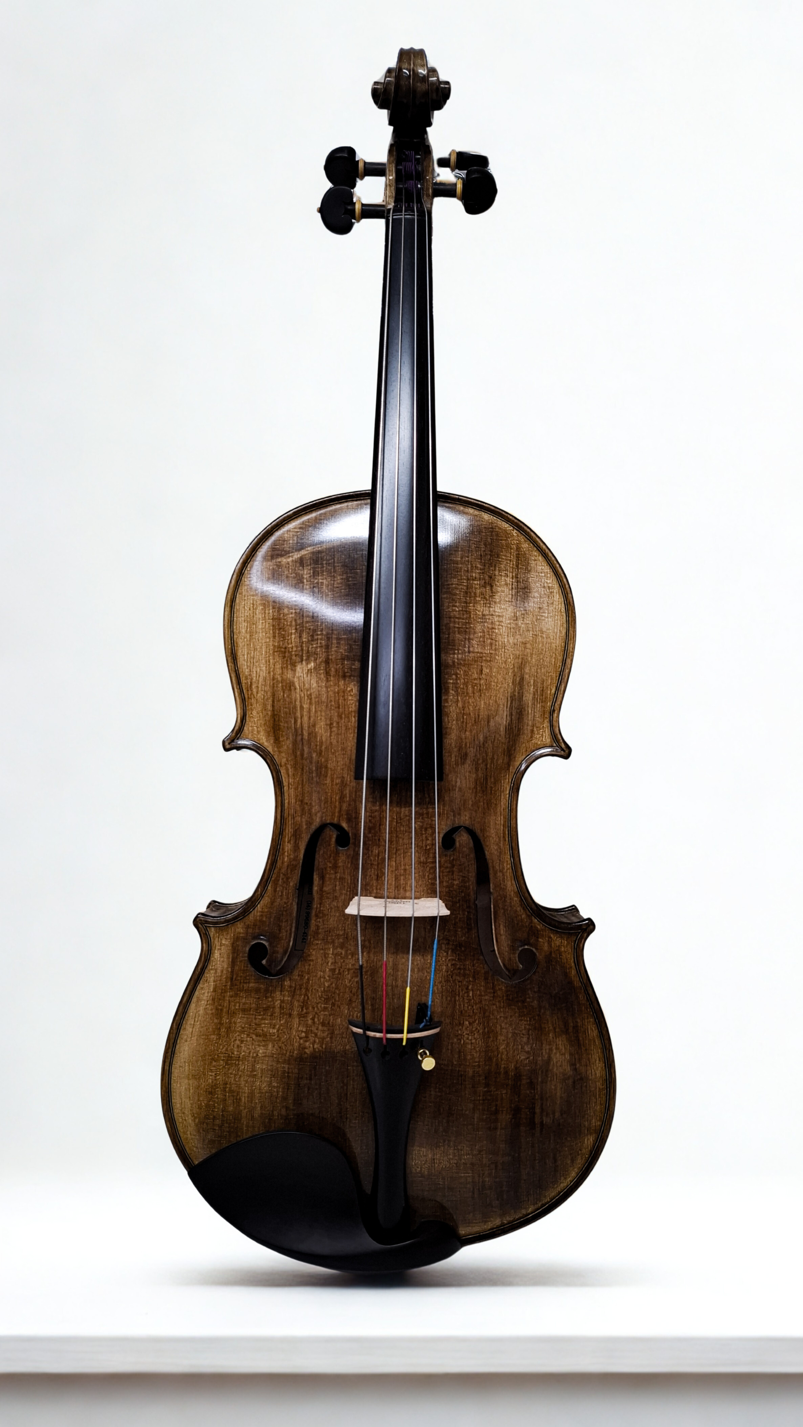 Cello modelo Matheo Goofriller - Frente